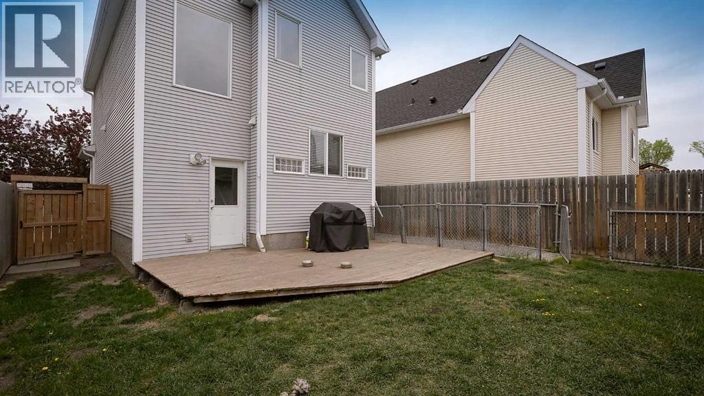20 Tuscany Valley Park NW — photo 26
