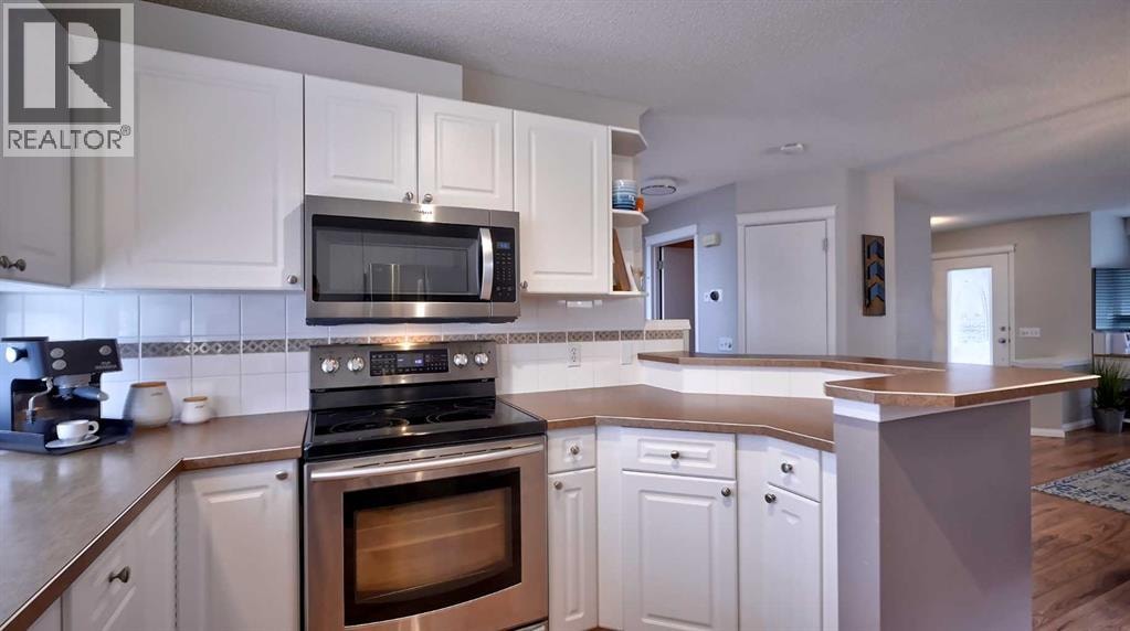 20 Tuscany Valley Park NW — photo 13