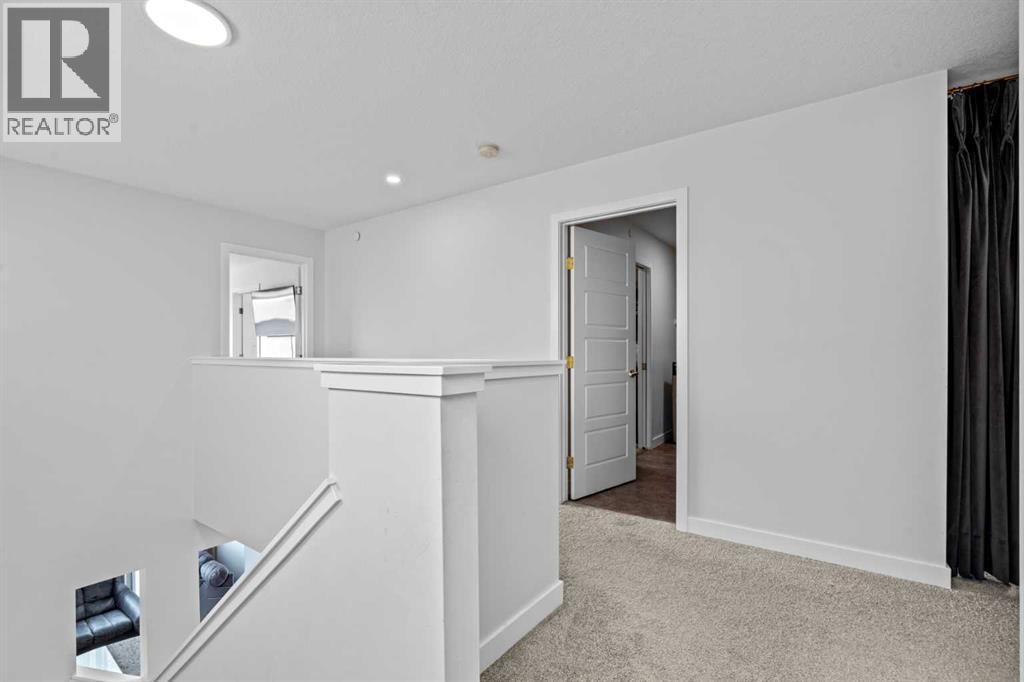 22 Howse Mount NE — photo 16