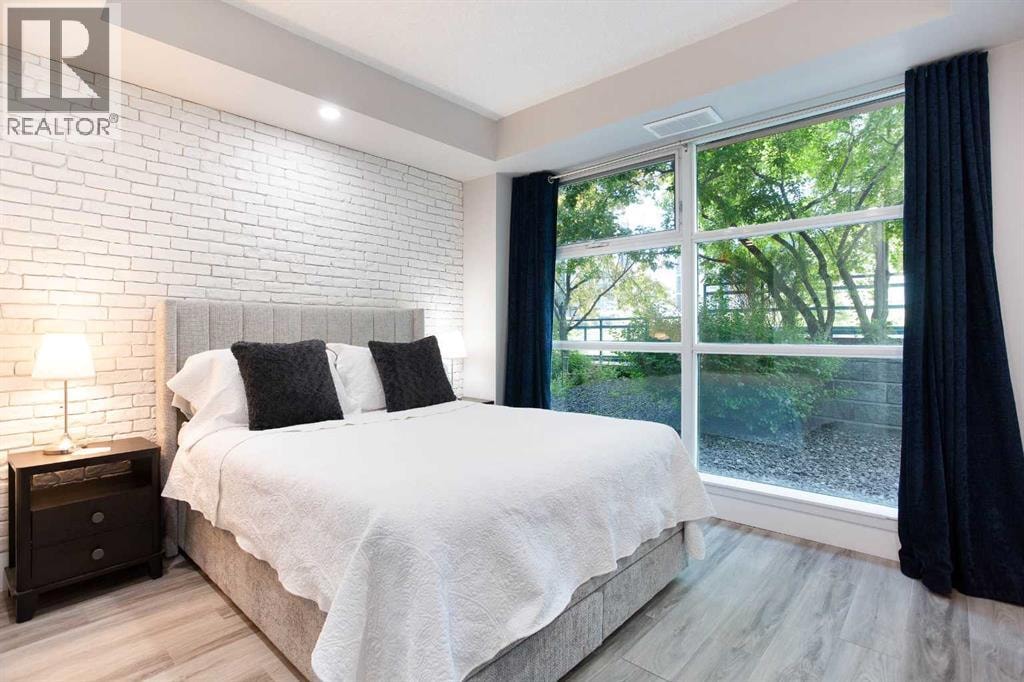 201, 205 Riverfront Avenue SW — photo 13