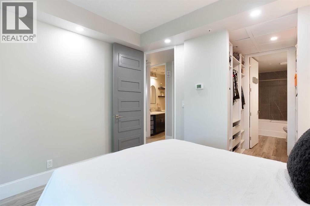 201, 205 Riverfront Avenue SW — photo 15