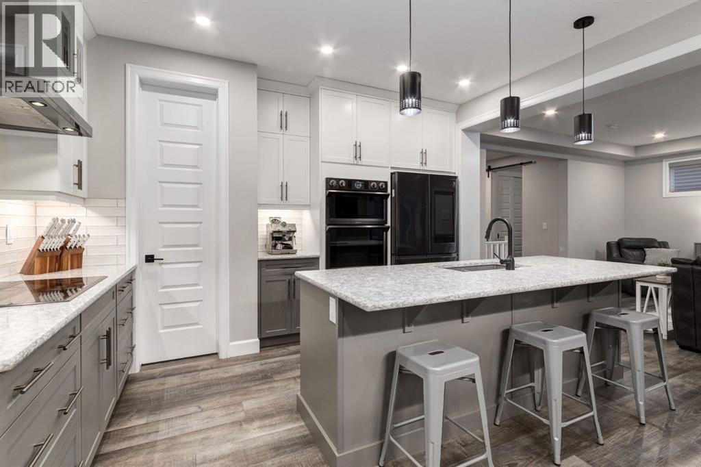 166 Osborne Common SW — photo 15