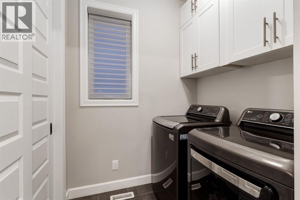 166 Osborne Common SW — photo 21