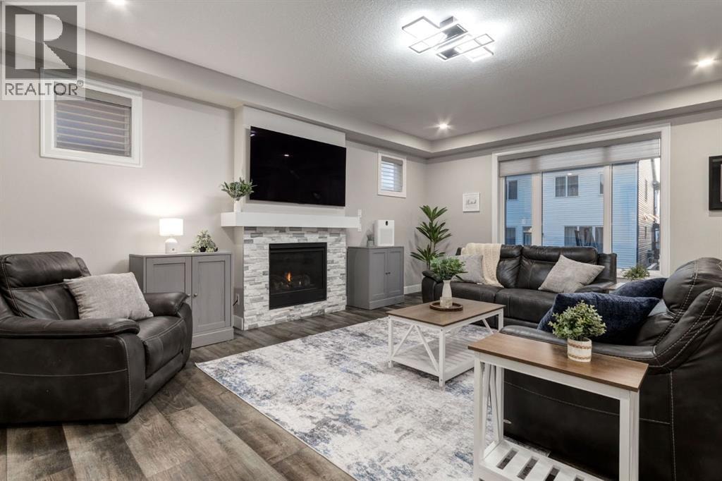 166 Osborne Common SW — photo 10