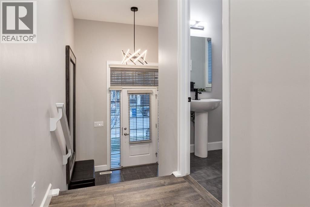 166 Osborne Common SW — photo 39