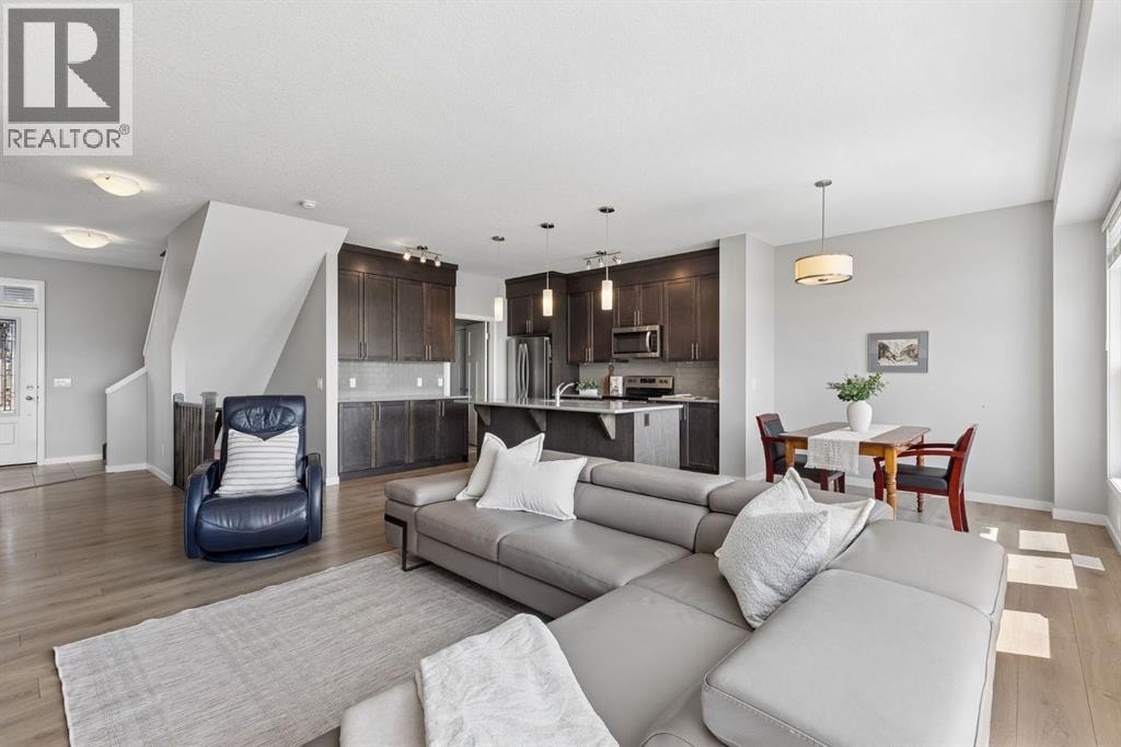 65 Fireside Crescent — photo 8