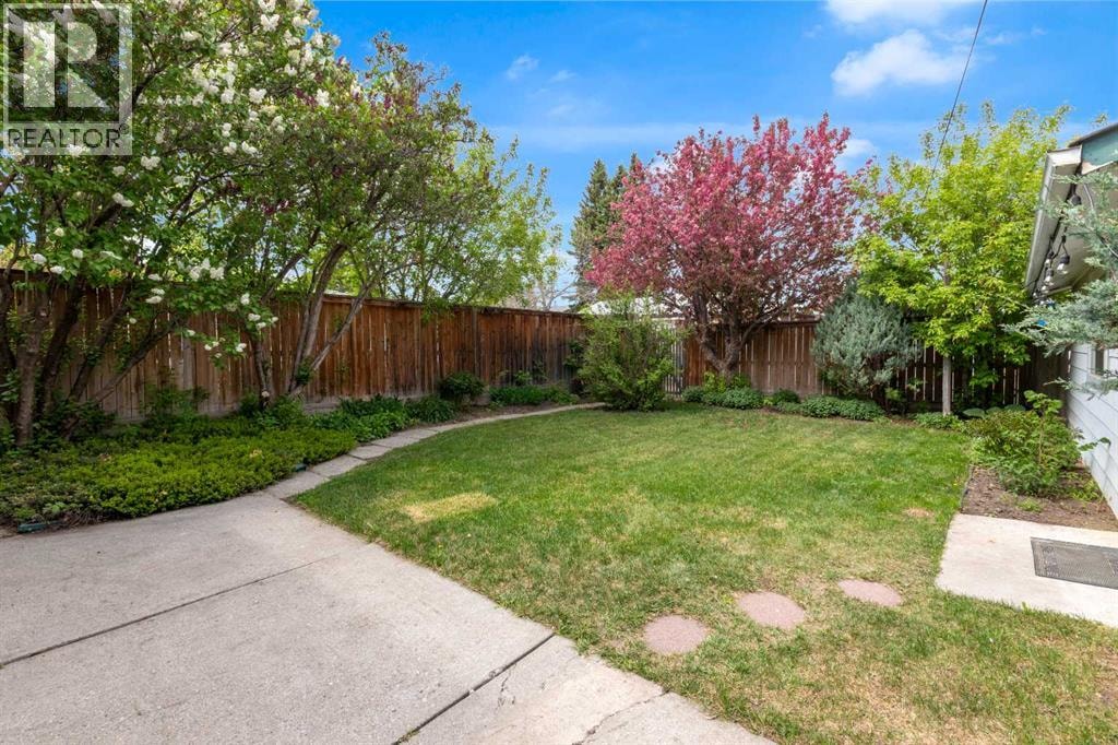 77 Hogarth Crescent SW — photo 35
