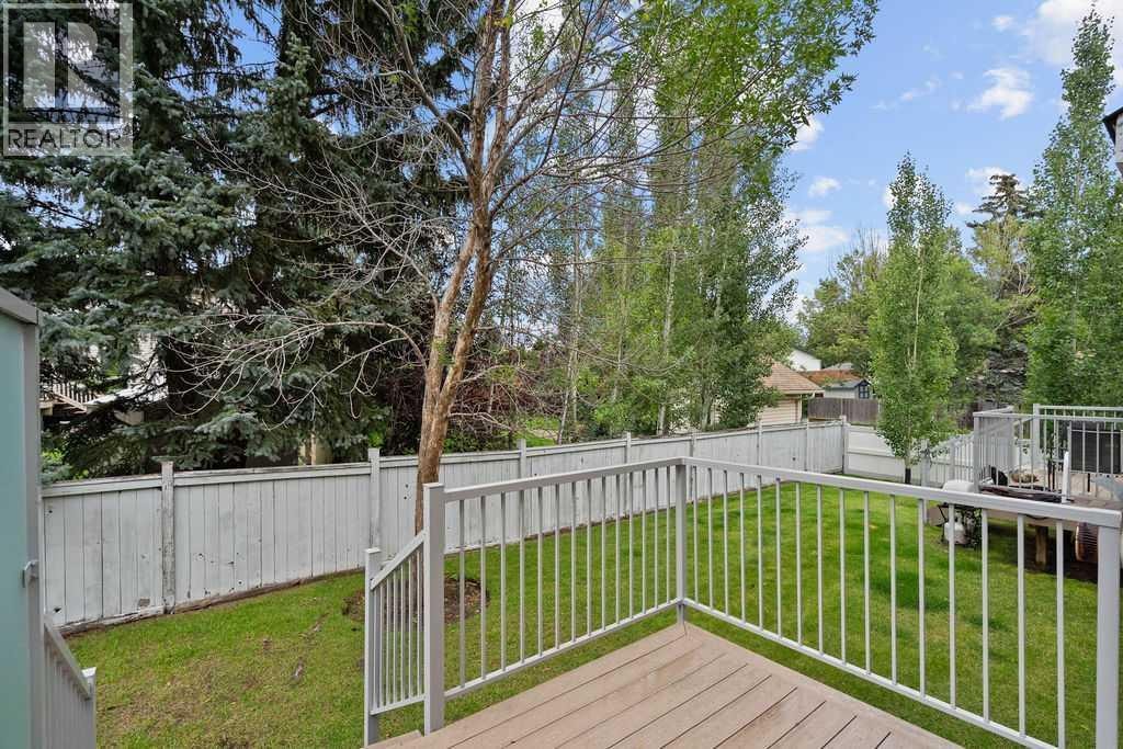 31 Silvergrove Close NW — photo 34
