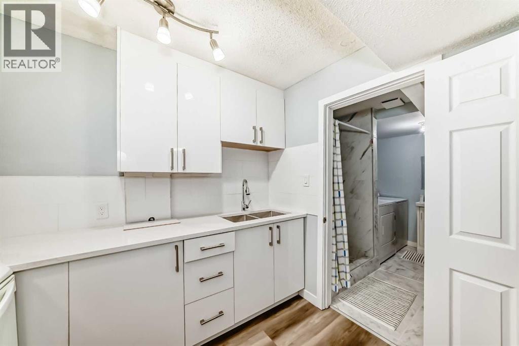 77 Martinbrook Road NE — photo 32