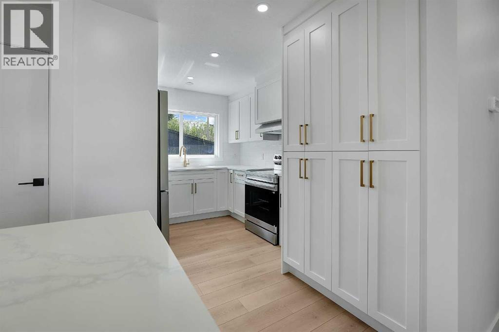 419 Acadia Drive SE — photo 15