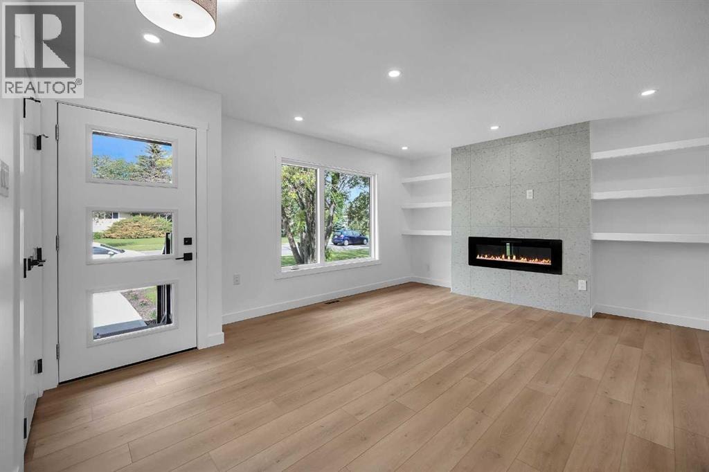 419 Acadia Drive SE — photo 4