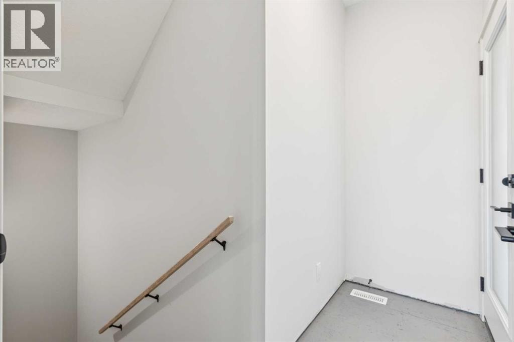 30 Bartlett Row SE — photo 14