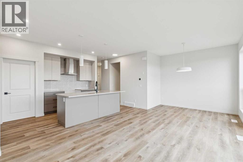 30 Bartlett Row SE — photo 8