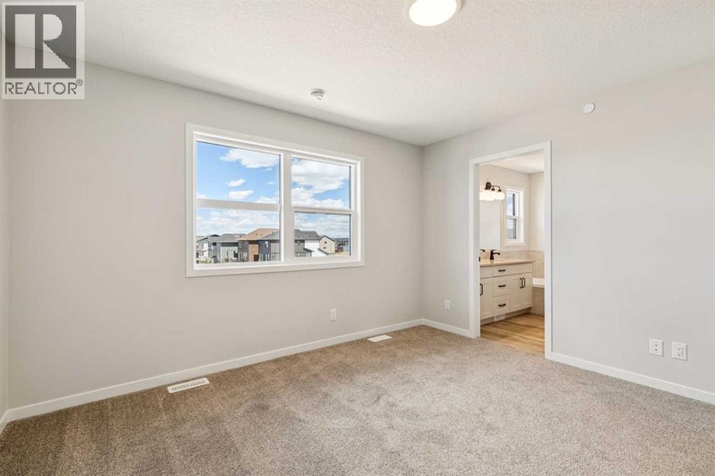 30 Hotchkiss Gardens SE — photo 17