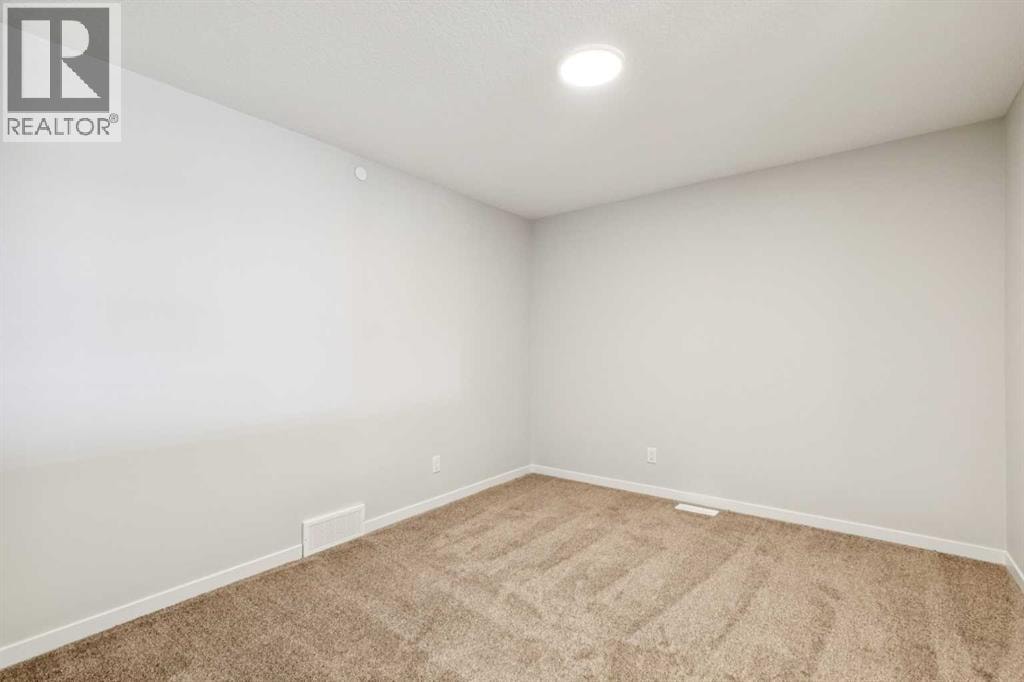30 Hotchkiss Gardens SE — photo 24