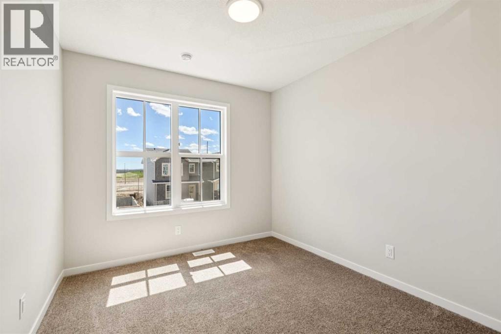 30 Hotchkiss Gardens SE — photo 29