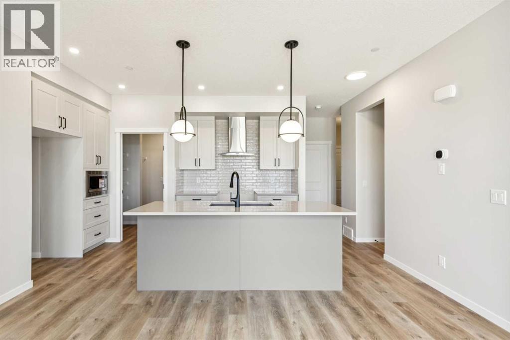 30 Hotchkiss Gardens SE — photo 7