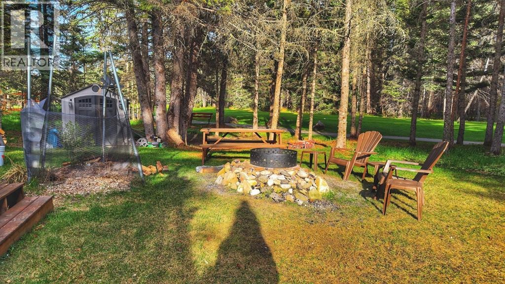 94 Redwood Meadows Drive — photo 30