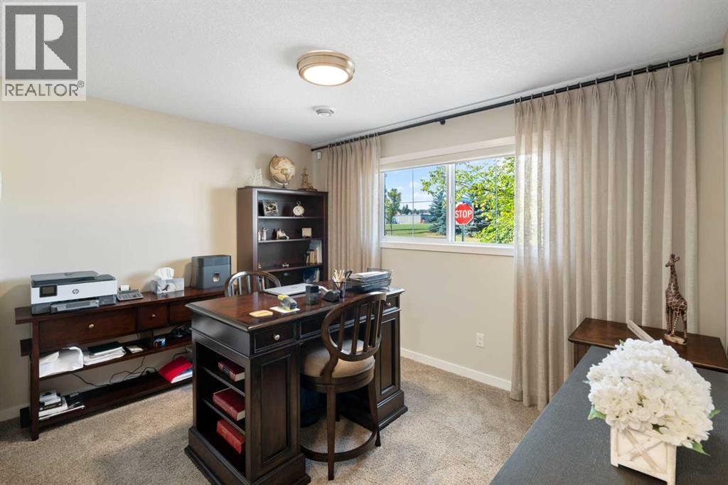 263 Mahogany Way SE — photo 3