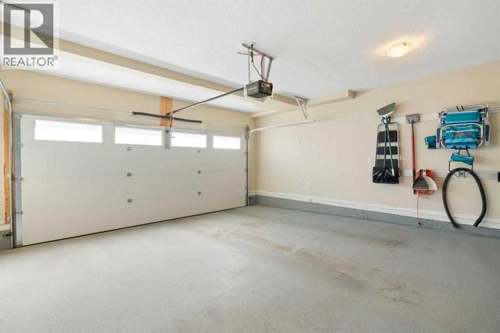 263 Mahogany Way SE — photo 32