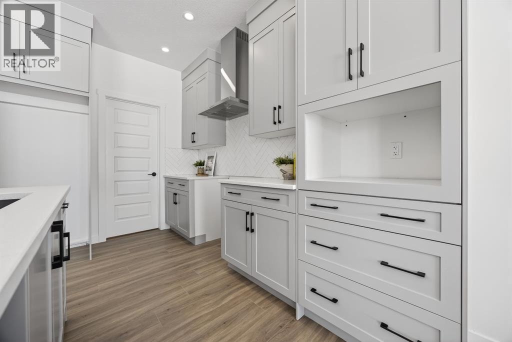 1090 Bayview Crescent — photo 10