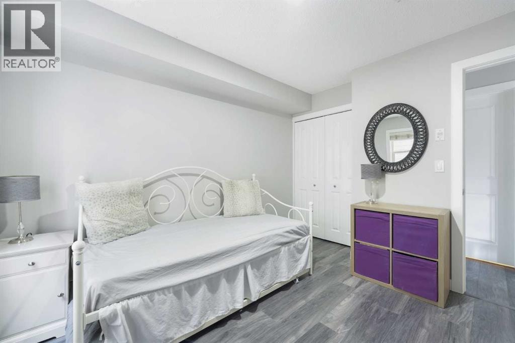 1219, 625 Glenbow Drive — photo 20