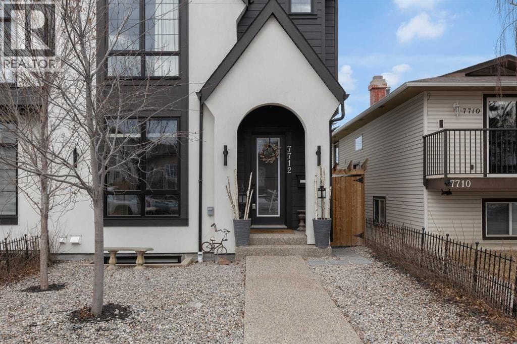 7712 36 Avenue NW — photo 34