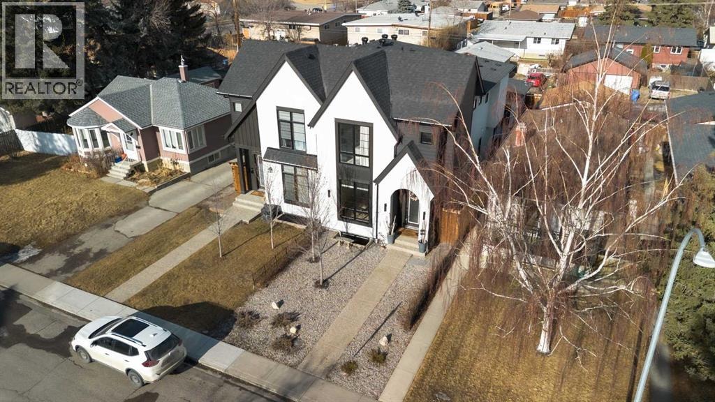 7712 36 Avenue NW — photo 39