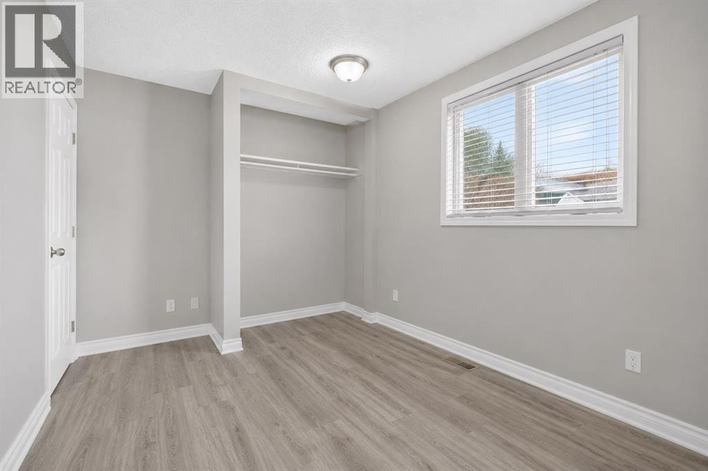 55 Millrise Way SW — photo 13