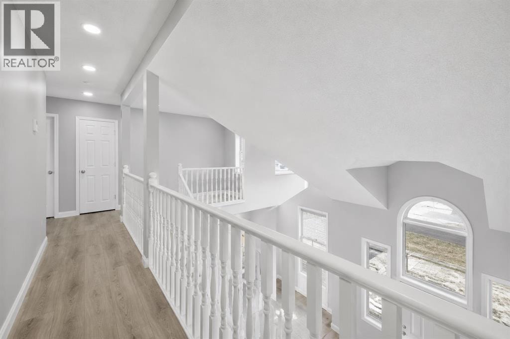 55 Millrise Way SW — photo 9