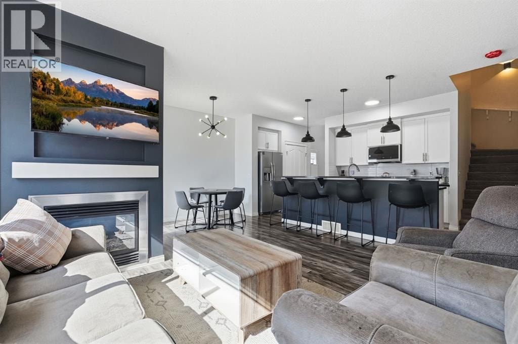 17 Mahogany Terrace SE — photo 3