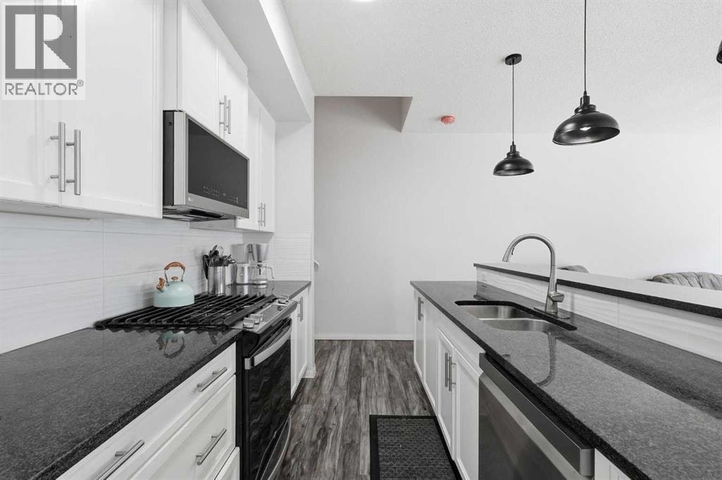 17 Mahogany Terrace SE — photo 8