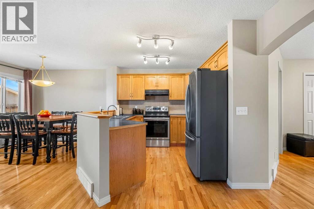 83 Saddlebrook Gardens NE — photo 4
