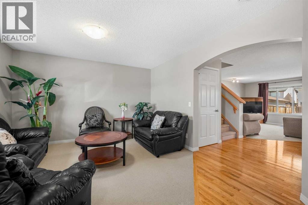 83 Saddlebrook Gardens NE — photo 21