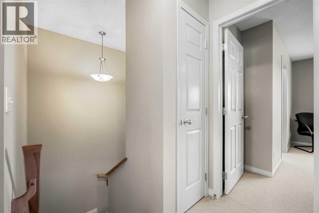 83 Saddlebrook Gardens NE — photo 25
