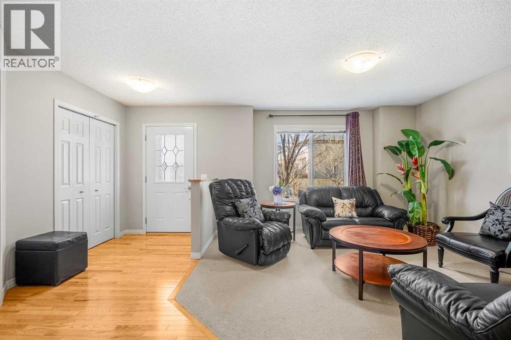 83 Saddlebrook Gardens NE — photo 18