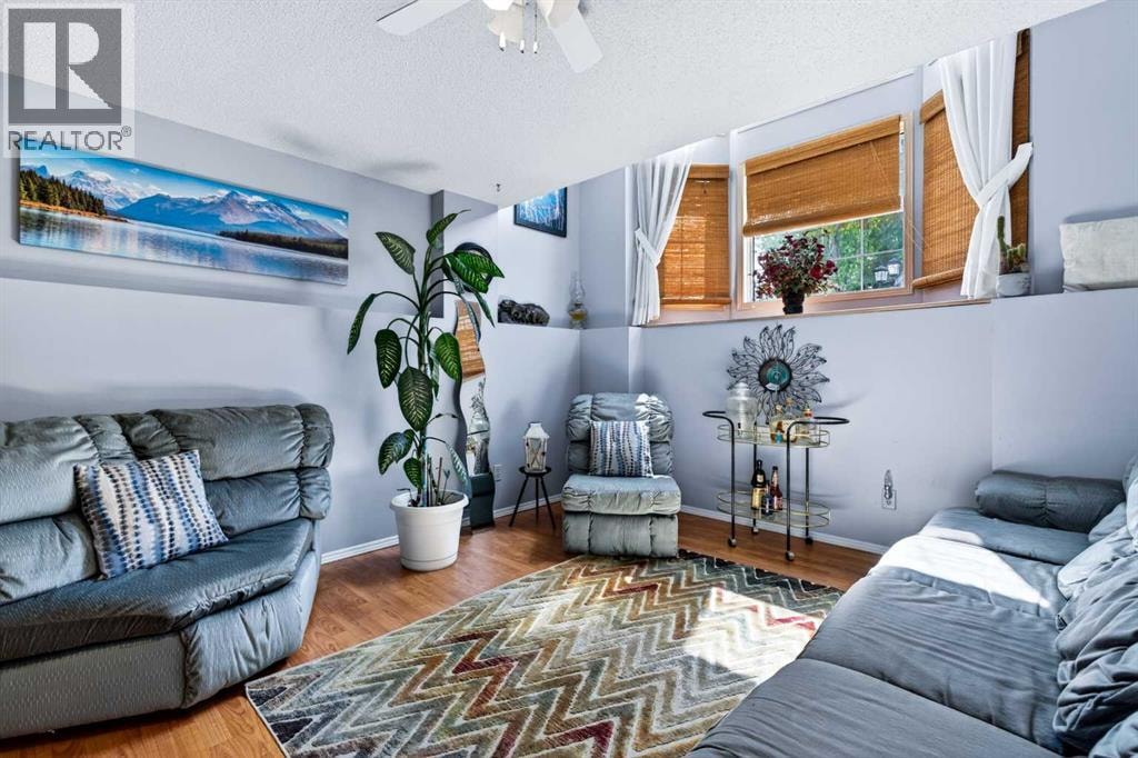 159 Fresno Place NE — photo 27