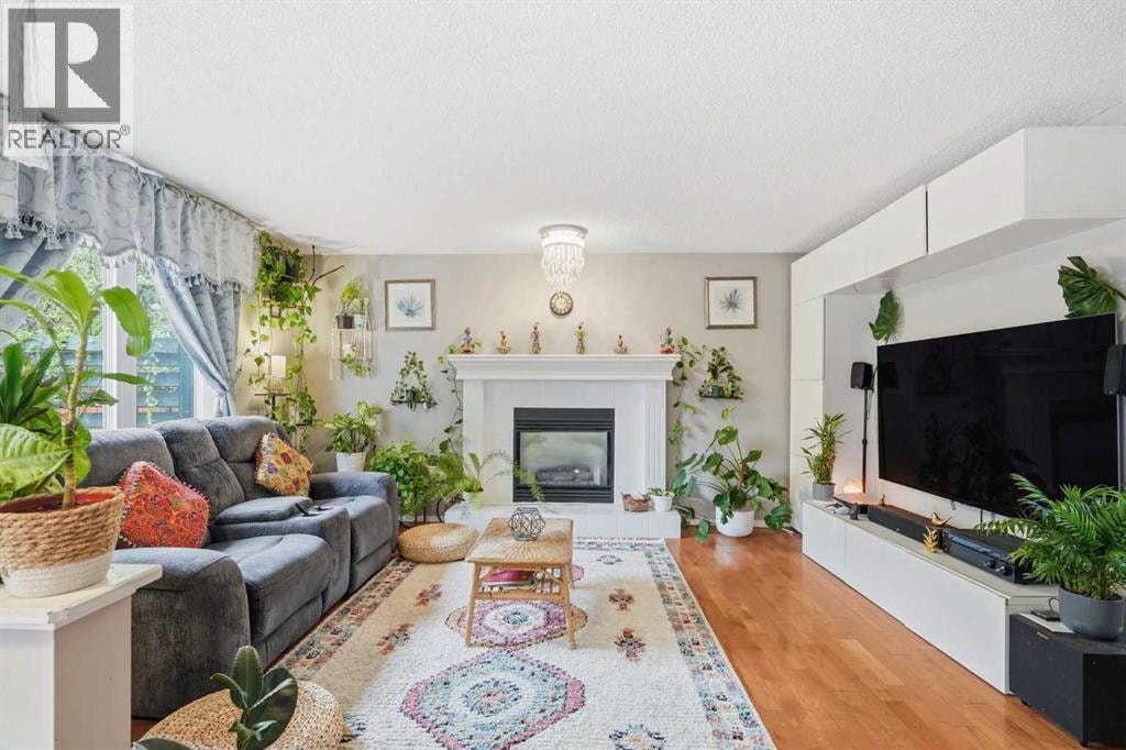 49 Shawbrooke Close SW — photo 6