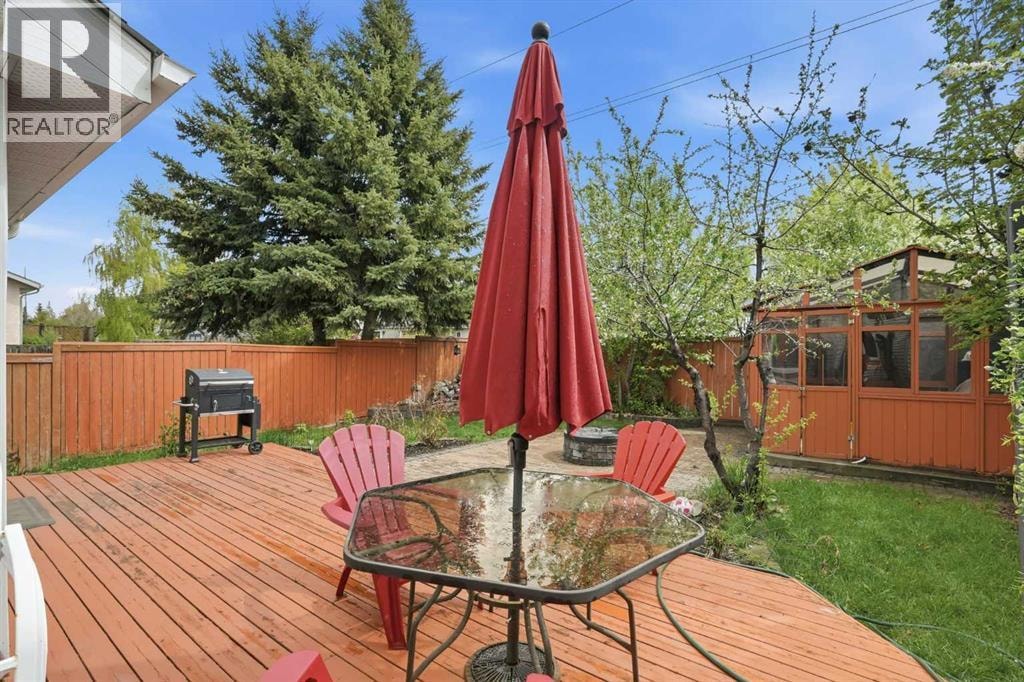 49 Shawbrooke Close SW — photo 24
