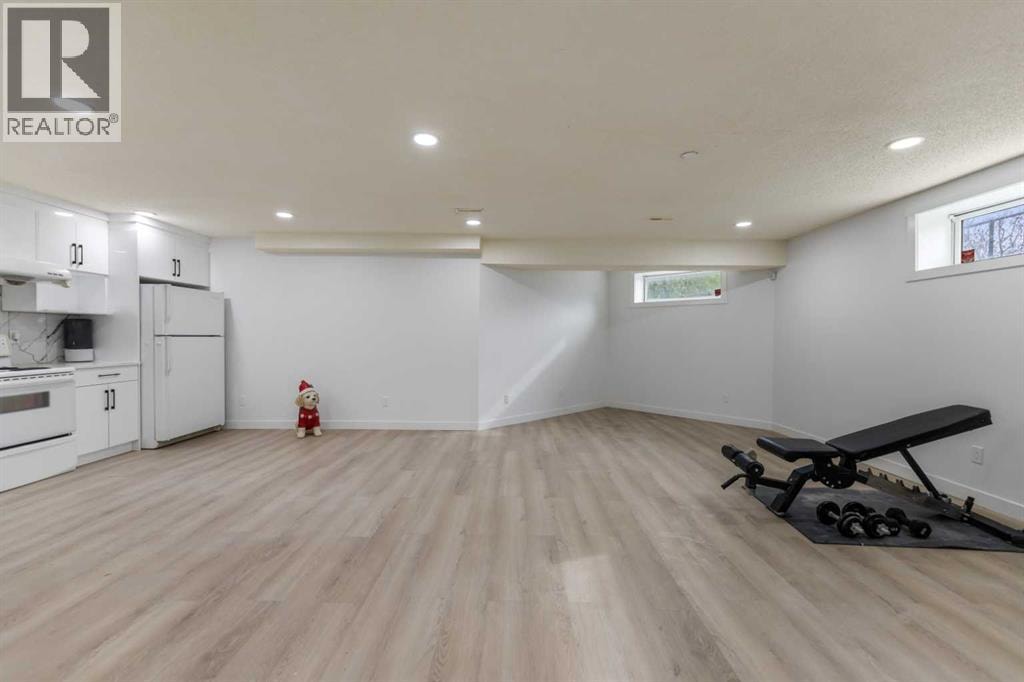 7 Country Hills Park NW — photo 42