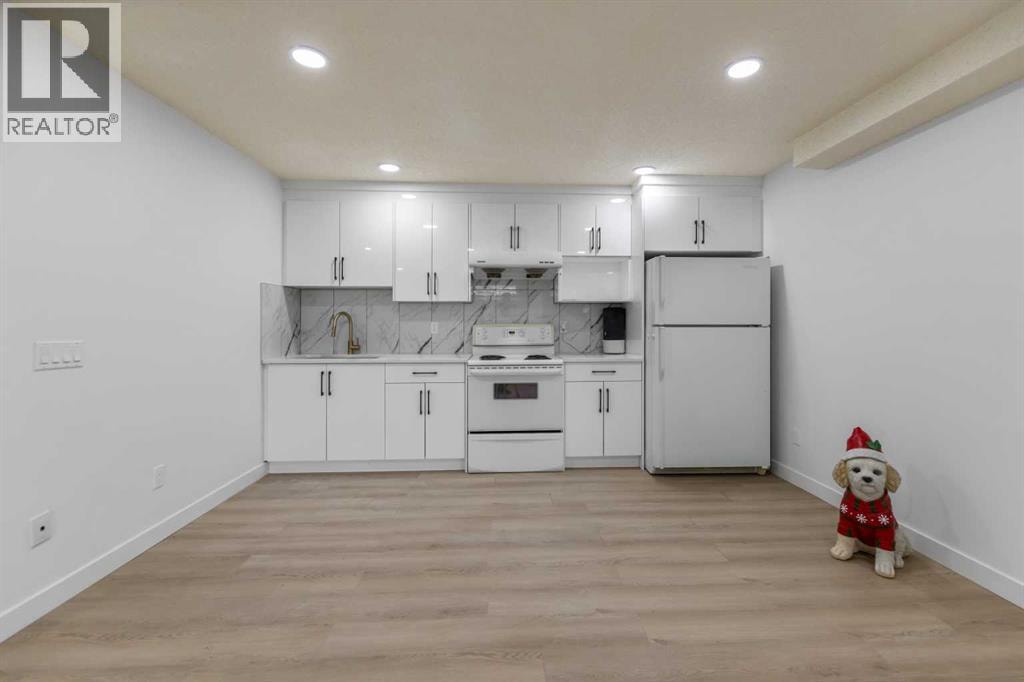7 Country Hills Park NW — photo 40