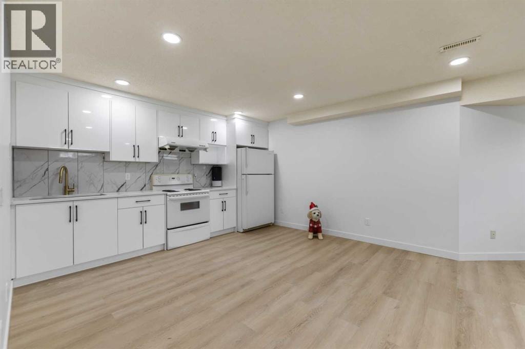 7 Country Hills Park NW — photo 39