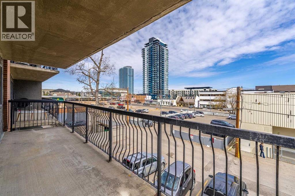 304, 1320 12 Avenue SW — photo 16