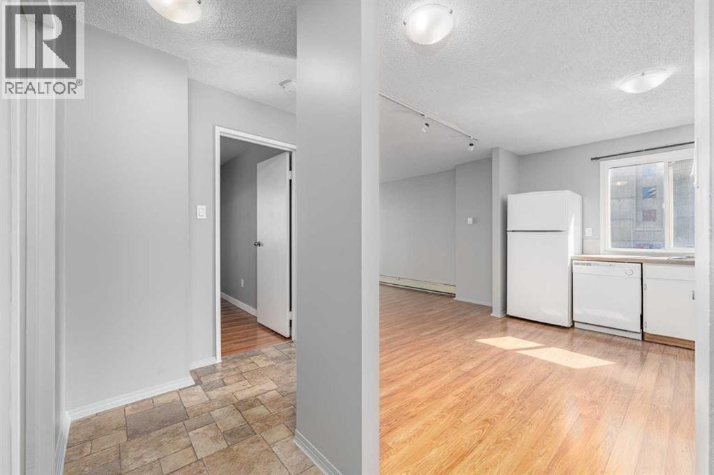 304, 1320 12 Avenue SW — photo 2