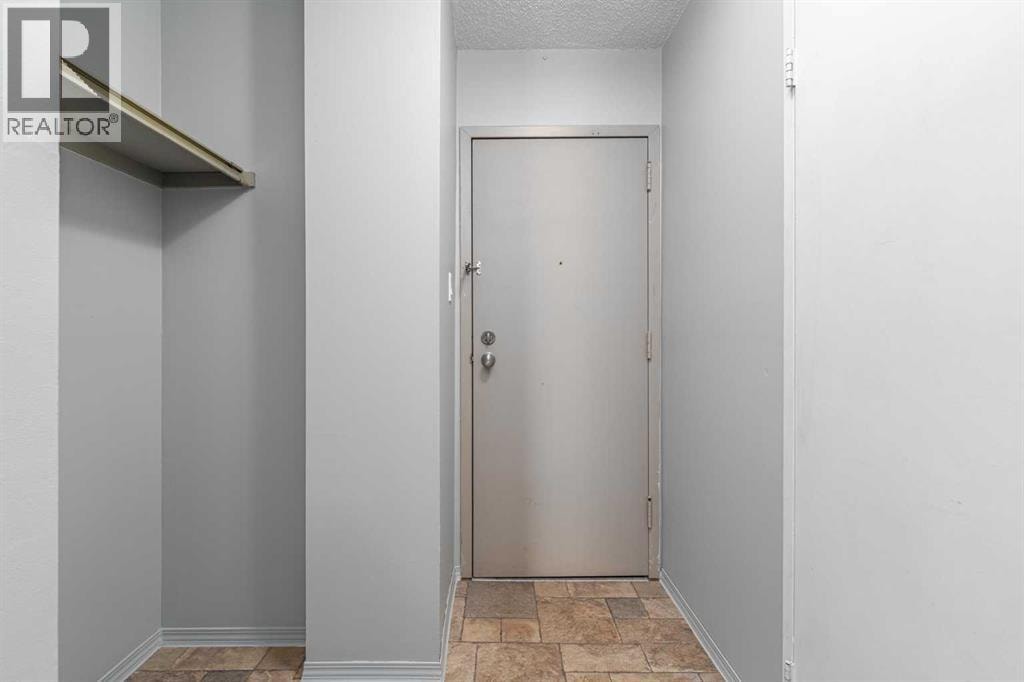 304, 1320 12 Avenue SW — photo 3