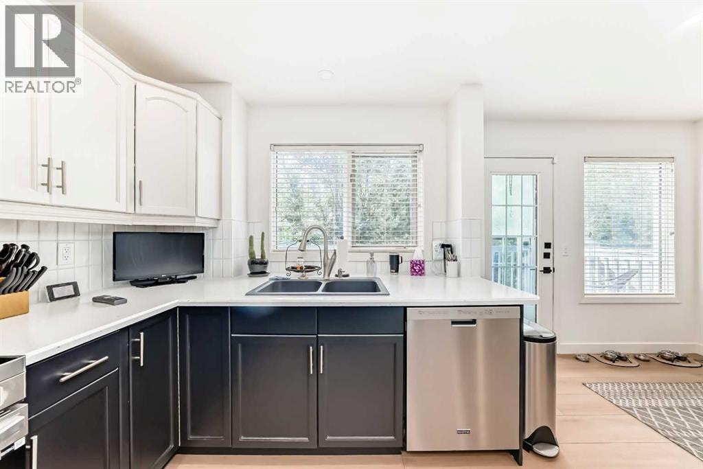 163 Shannon Circle SW — photo 14