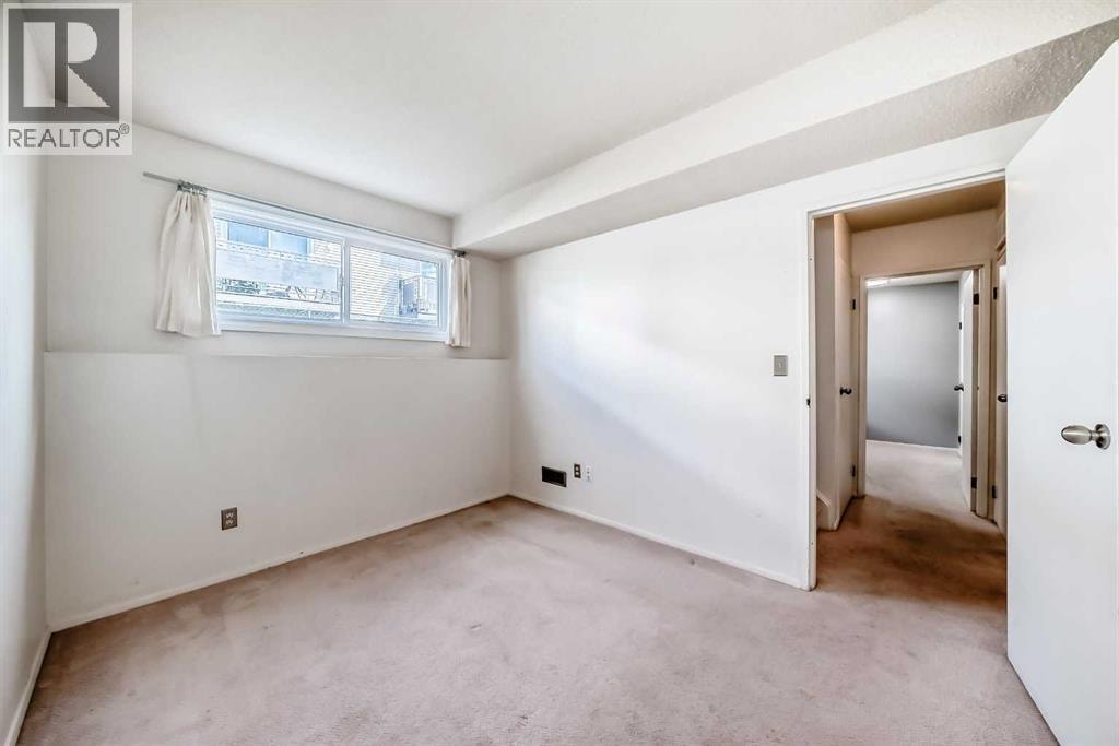 3, 4503 75 Street NW — photo 38