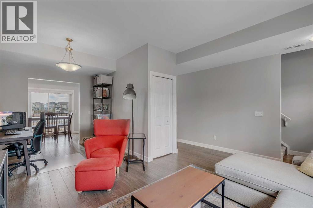414, 121 Copperpond Common SE — photo 13