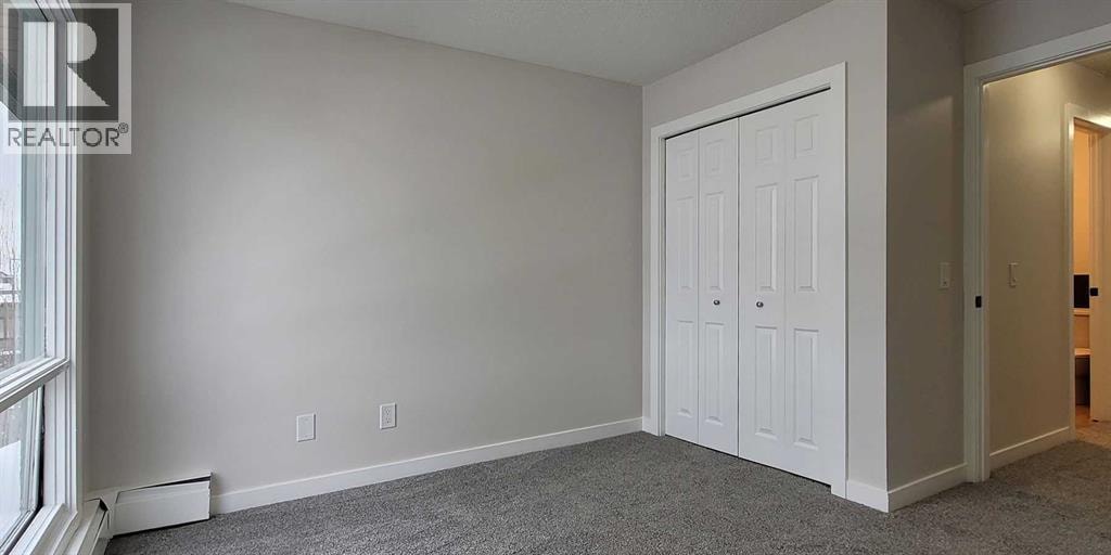 29, 2400 15 Street SW — photo 14