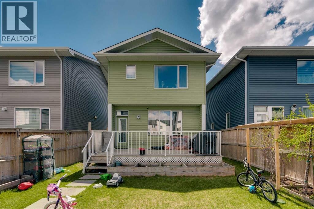 552 Redstone Drive NE — photo 20